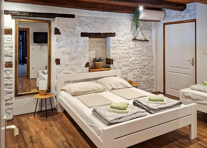 Pet Friendly In Pazin Casa vacanze Heki