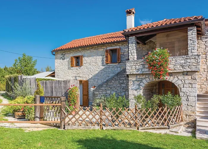 Pet Friendly In Pazin * Heki