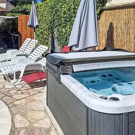 Holiday home Stunning In Pazin With Wifi Heki