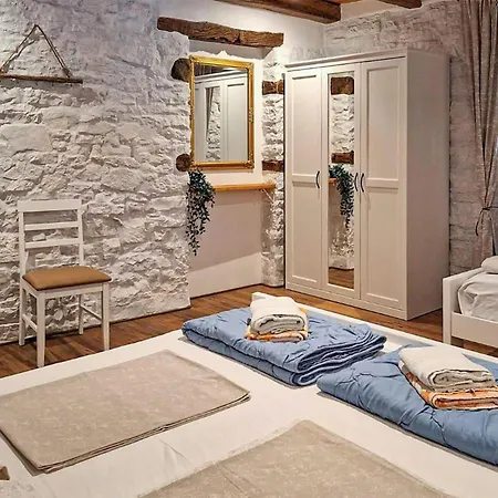 Holiday home Stunning In Pazin With Wifi