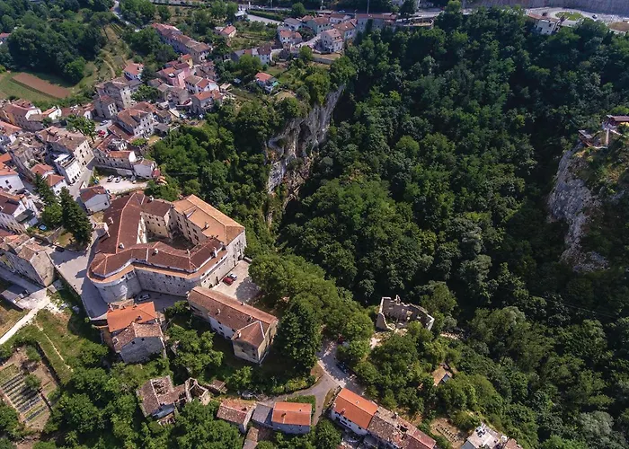 Pet Friendly In Pazin Heki